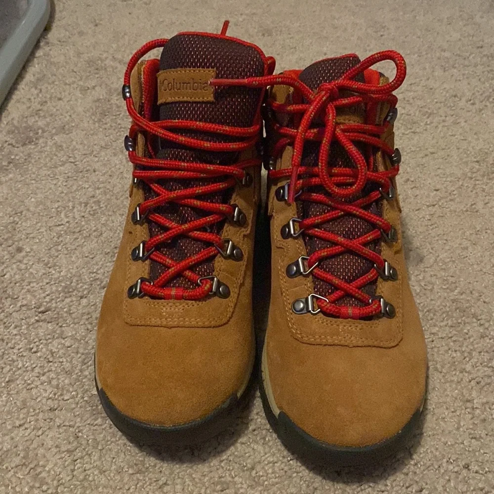 Newtons Ridge Plus Waterproof Amped Hiking Boot - Picture 3 of 7